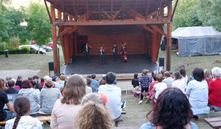 8. fotografia fotogalérie Hosťovanie Tanečného divadla Ifjú Szívek