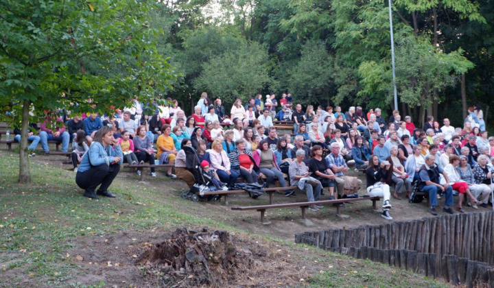 12. fotografia fotogalérie Hosťovanie Tanečného divadla Ifjú Szívek