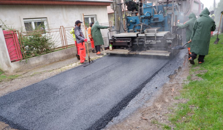 5. fotografia fotogalérie Asfaltovanie
