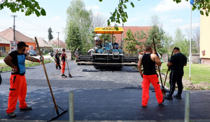 9. fotografia fotogalérie Asfaltovanie