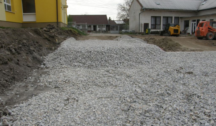 20. fotógaléria fotózás Stavba multifunkčného ihriska