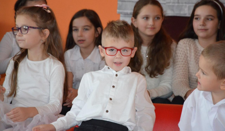 3. fotografia fotogalérie Vianoce v Zš a Mš