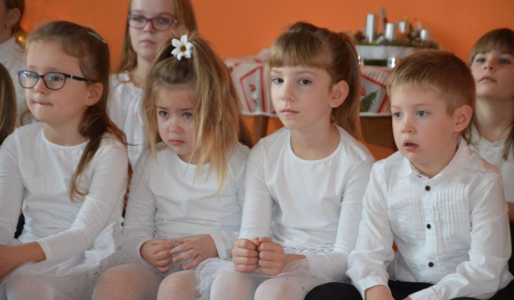 6. fotografia fotogalérie Vianoce v Zš a Mš