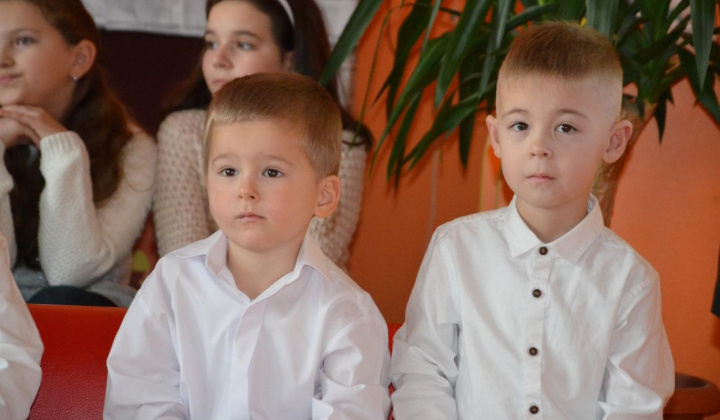 7. fotografia fotogalérie Vianoce v Zš a Mš