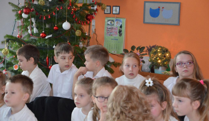 8. fotografia fotogalérie Vianoce v Zš a Mš
