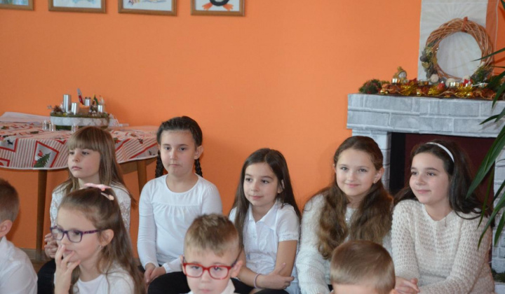 9. fotografia fotogalérie Vianoce v Zš a Mš