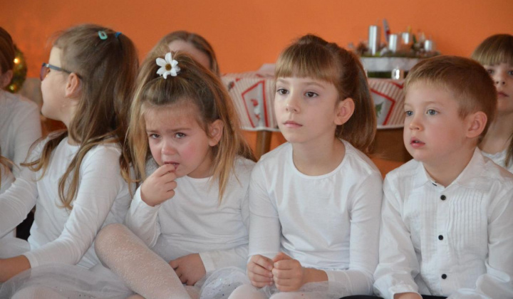 10. fotografia fotogalérie Vianoce v Zš a Mš