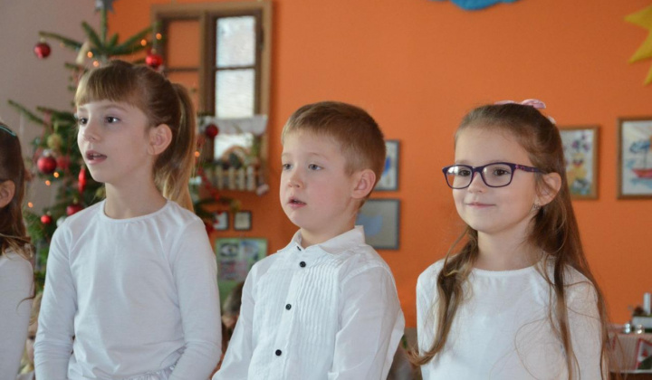 17. fotografia fotogalérie Vianoce v Zš a Mš