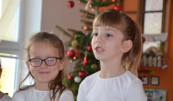 19. fotografia fotogalérie Vianoce v Zš a Mš