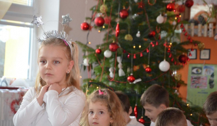 24. fotografia fotogalérie Vianoce v Zš a Mš