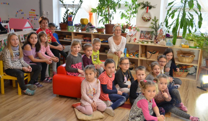 1. fotografia fotogalérie Divadelná scéna v Zš