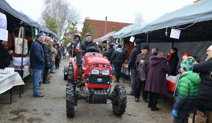 23. fotografia fotogalérie Vianočné trhy a príchod Mikuláša