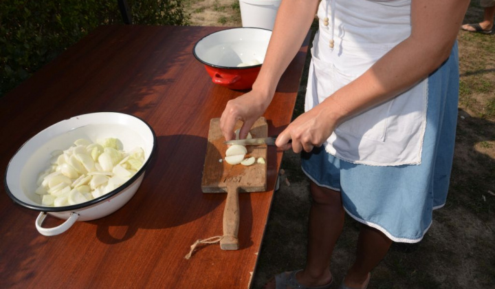 17. fotografia fotogalérie Pečenie v peci - sviatok nového chleba