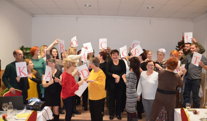 9. fotografia fotogalérie Vianočné posedenie zamestnancov