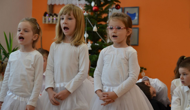 10. fotografia fotogalérie Oslava vianoc v škole a škôlke