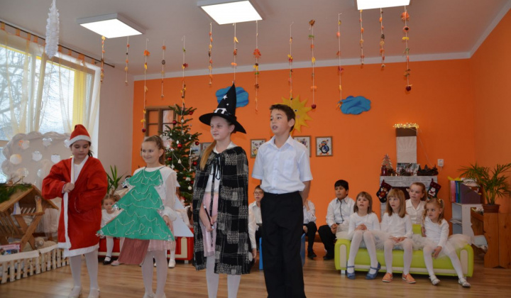 14. fotografia fotogalérie Oslava vianoc v škole a škôlke