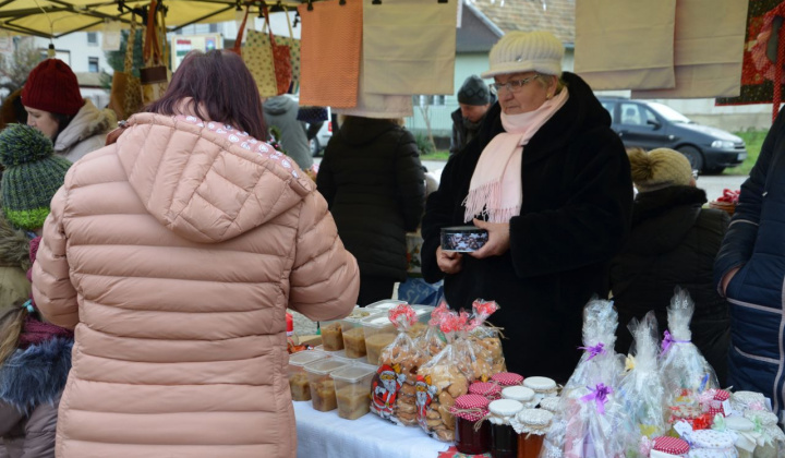 18. fotografia fotogalérie Vianočné trhy a Mikuláš
