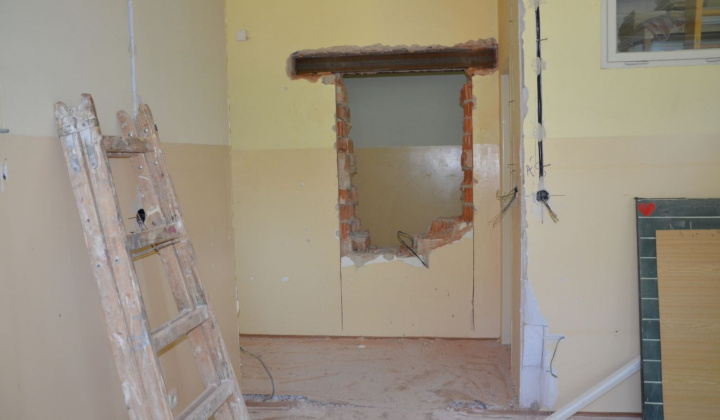 3. fotografia fotogalérie Rekonštrukcia budovy miestnej  školy a škôlky