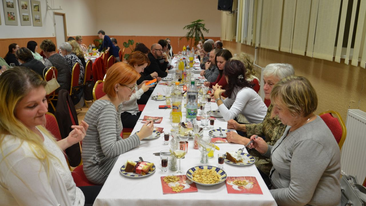 Fotógaléria fotózás Ukončenie roka - zamestnanci obce