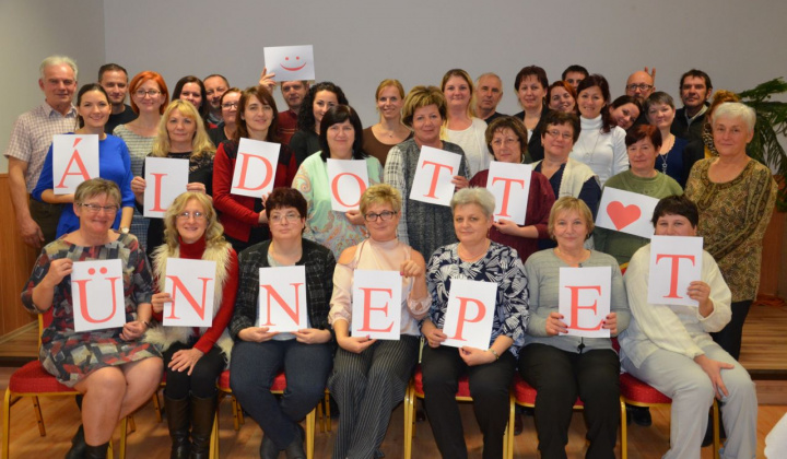 13. fotografia fotogalérie Ukončenie roka - zamestnanci obce