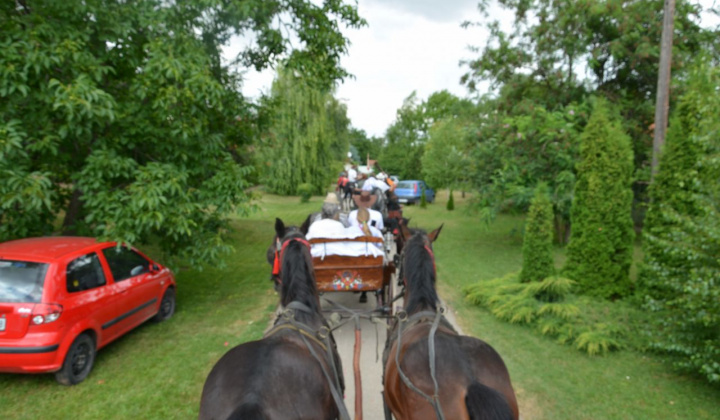 10. fotógaléria fotózás Tóthfalu - Deň obce