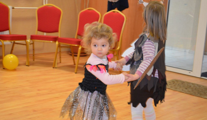 10. fotografia fotogalérie Maškarný ples