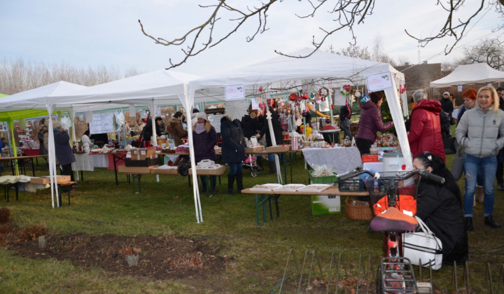 5. fotografia fotogalérie Miestne vianočné trhy a Mikuláš