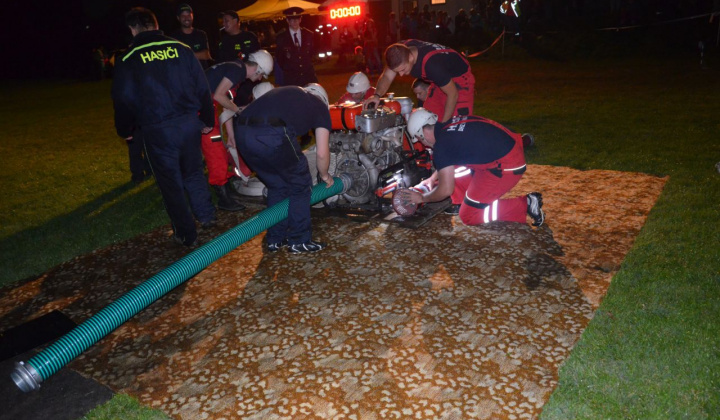 13. fotografia fotogalérie Nočná súťaž Dobrovoľných hasičov