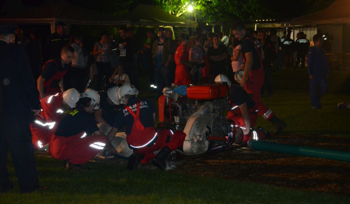 16. fotografia fotogalérie Nočná súťaž Dobrovoľných hasičov