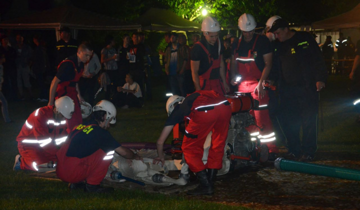 17. fotografia fotogalérie Nočná súťaž Dobrovoľných hasičov