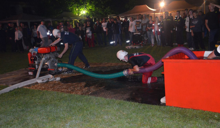 21. fotografia fotogalérie Nočná súťaž Dobrovoľných hasičov