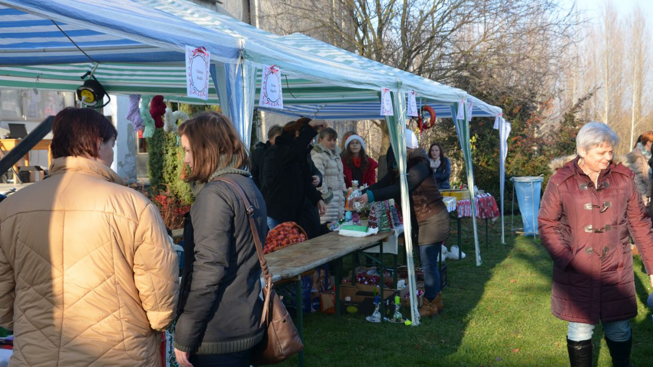Fotógaléria fotózás Miestne vianočné trhy a Mikuláš