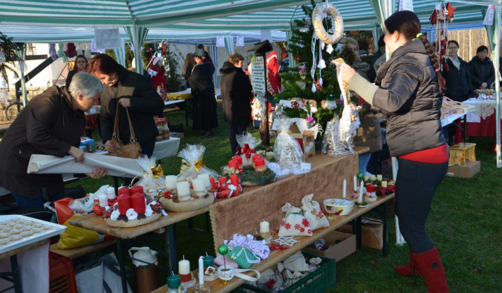 18. fotografia fotogalérie Miestne vianočné trhy a Mikuláš