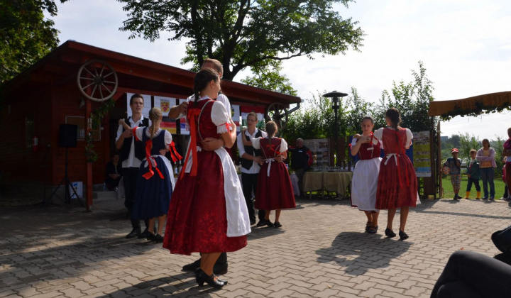 4. fotografia fotogalérie Oberačkové slávnosti - Budaörs
