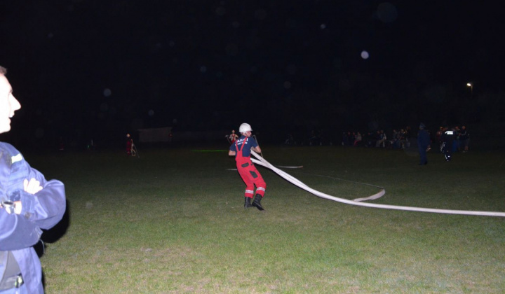 15. fotografia fotogalérie Nočná súťaž dobrovoľných hasičov v Novej Vieske