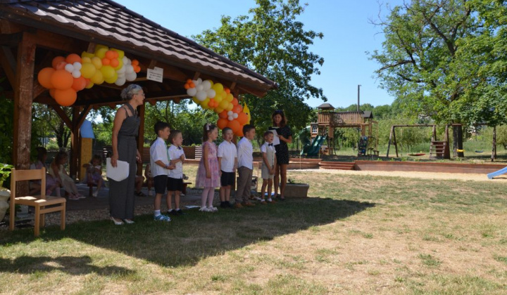 23. fotografia fotogalérie Rozlúčka so škôlkou