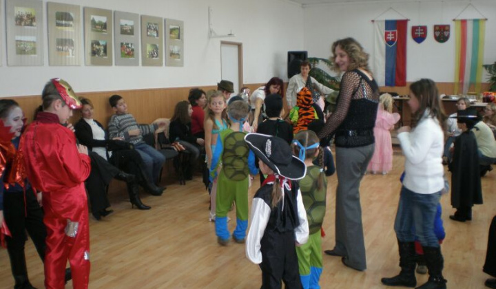 1. fotografia fotogalérie Maškarný ples