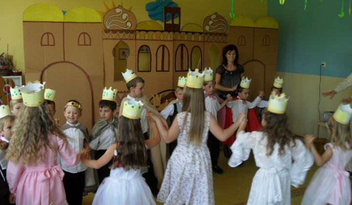 2. fotógaléria fotózás Rozlúčková slávnosť