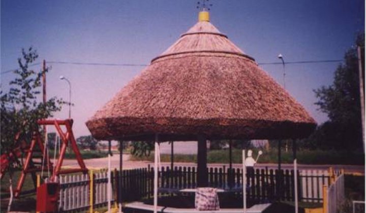 2. fotografia fotogalérie Podnikatelia / Trstinové strechy - foto