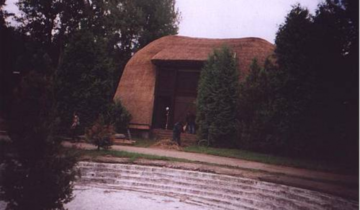 8. fotografia fotogalérie Podnikatelia / Trstinové strechy - foto