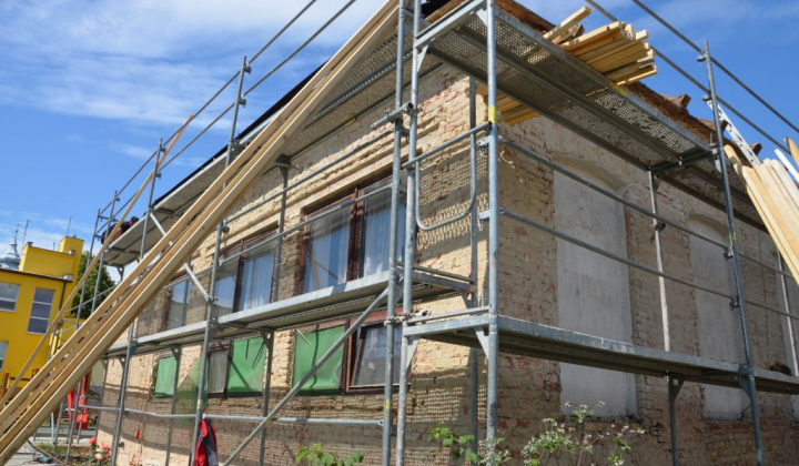 8. fotografia fotogalérie Projekty / Rekonštrukcia budovy - Denný stacionár HUMANITY Nová Vieska - foto