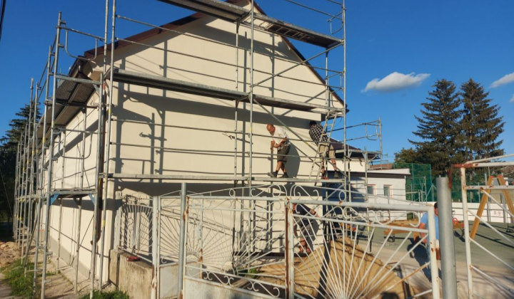 20. fotografia fotogalérie Projekty / Rekonštrukcia budovy - Denný stacionár HUMANITY Nová Vieska - foto