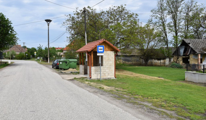 10. fotógaléria fotózás Projekty / Rekonštrukcia autobusových zastávok - foto