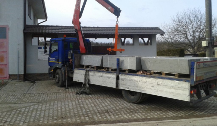 28. fotografia fotogalérie Projekty / Požiarna zbrojnica v obci Nová Vieska - foto