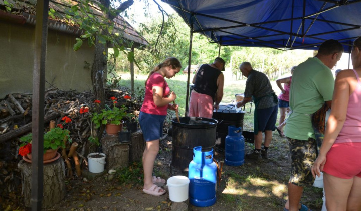 3. fotografia fotogalérie Deň otvorených pivníc a oberačkové slávnosti