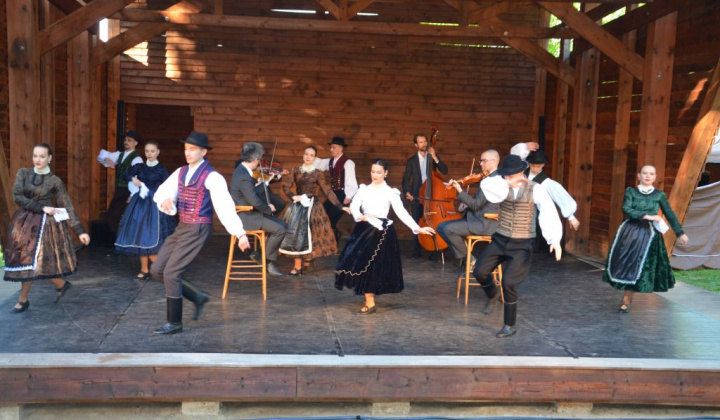 4. fotografia fotogalérie Ifjú Szivek - Kakukktojás II.