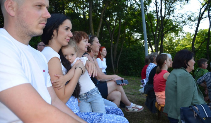 11. fotografia fotogalérie Ifjú Szivek - Kakukktojás II.