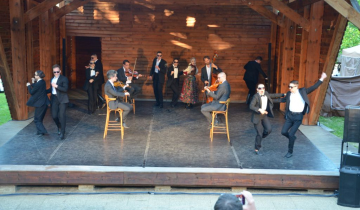 22. fotografia fotogalérie Ifjú Szivek - Kakukktojás II.