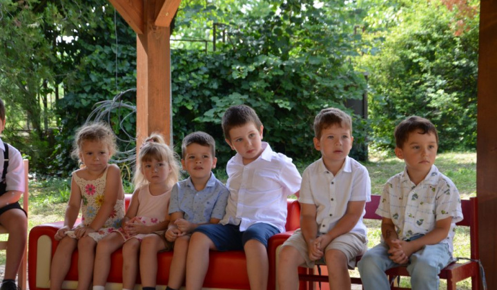 9. fotografia fotogalérie Rozlúčka so škôlkou