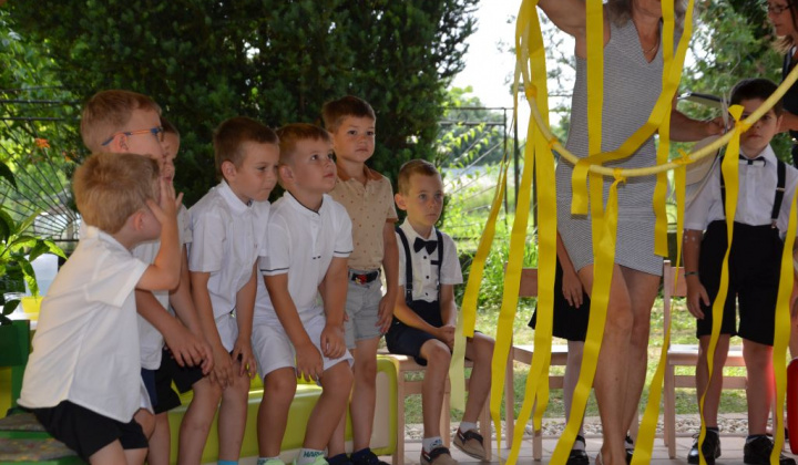 11. fotografia fotogalérie Rozlúčka so škôlkou